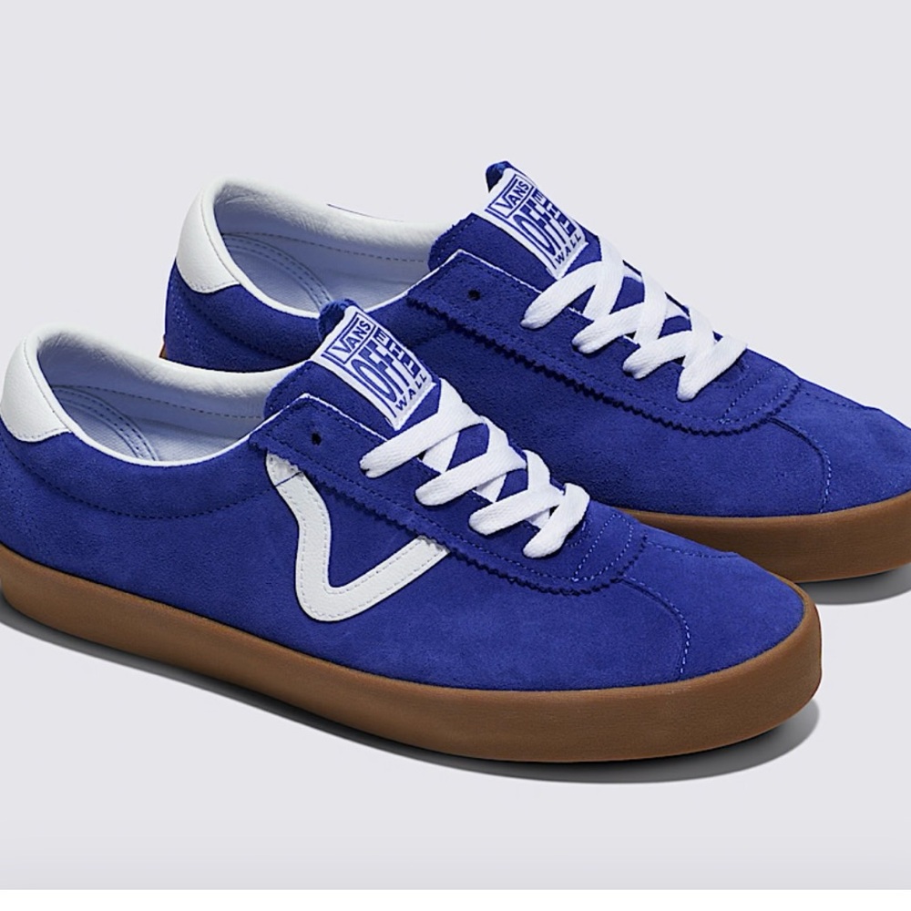 Vans women’s sneakers